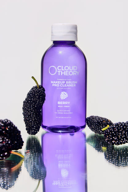 Cloud Theory Brush Cleaner - Berry - 200ml